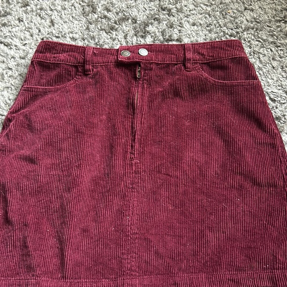 hollister suede burgundy skirt - Picture 2 of 2